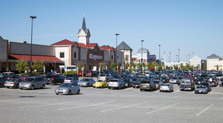 How Often are Parking Lot Security Cameras Checked